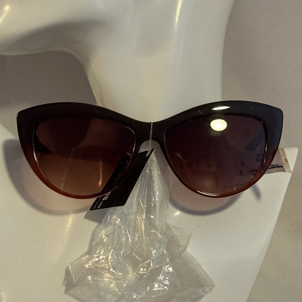 Women’s brown Sunglasses